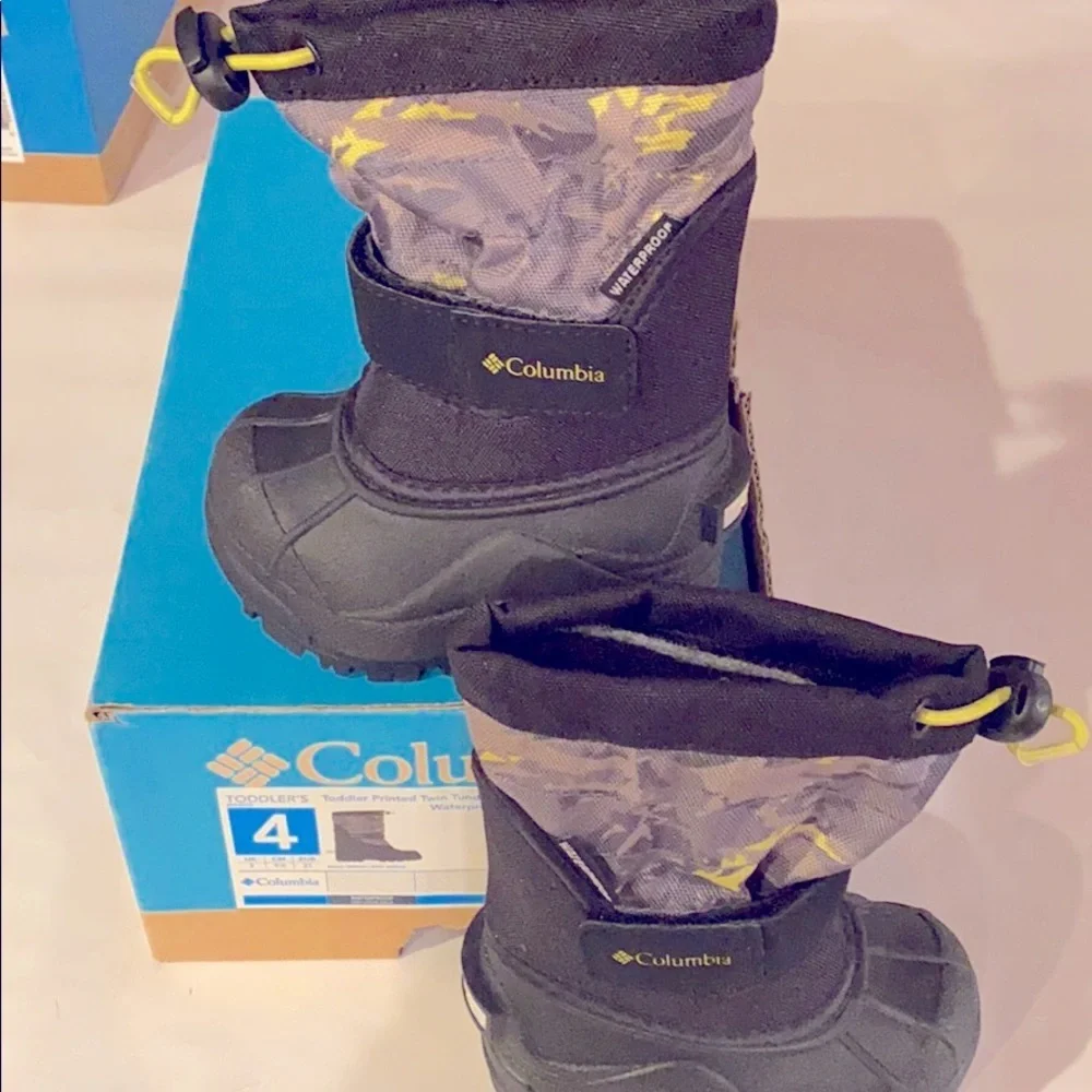 COLUMBIA twin tundra  printed boots